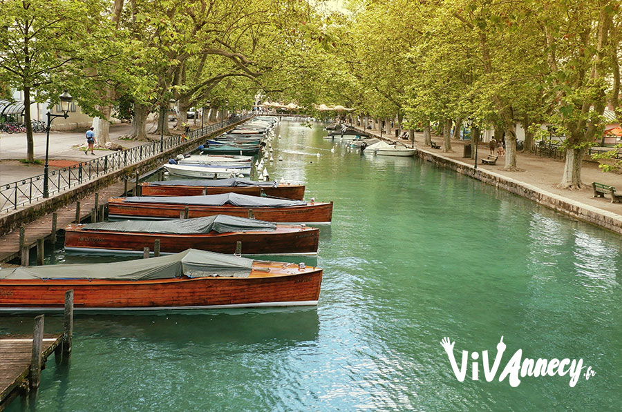 Port de plaisance du lac d'Annecy